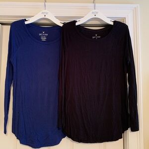 Bundle 2 Aerie Soft & Sexy Long Sleeve Scoop Neck Top - Medium Blue & Black